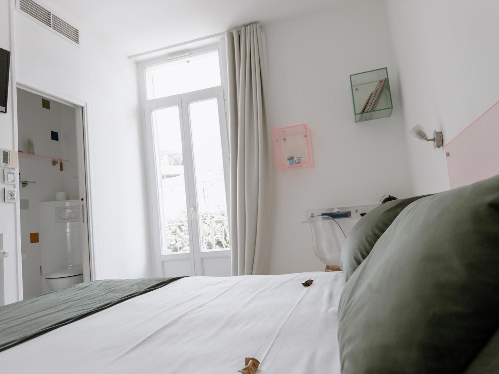 Idéal Séjour - Hôtel de Charme et Atypique Cannes Exterior foto